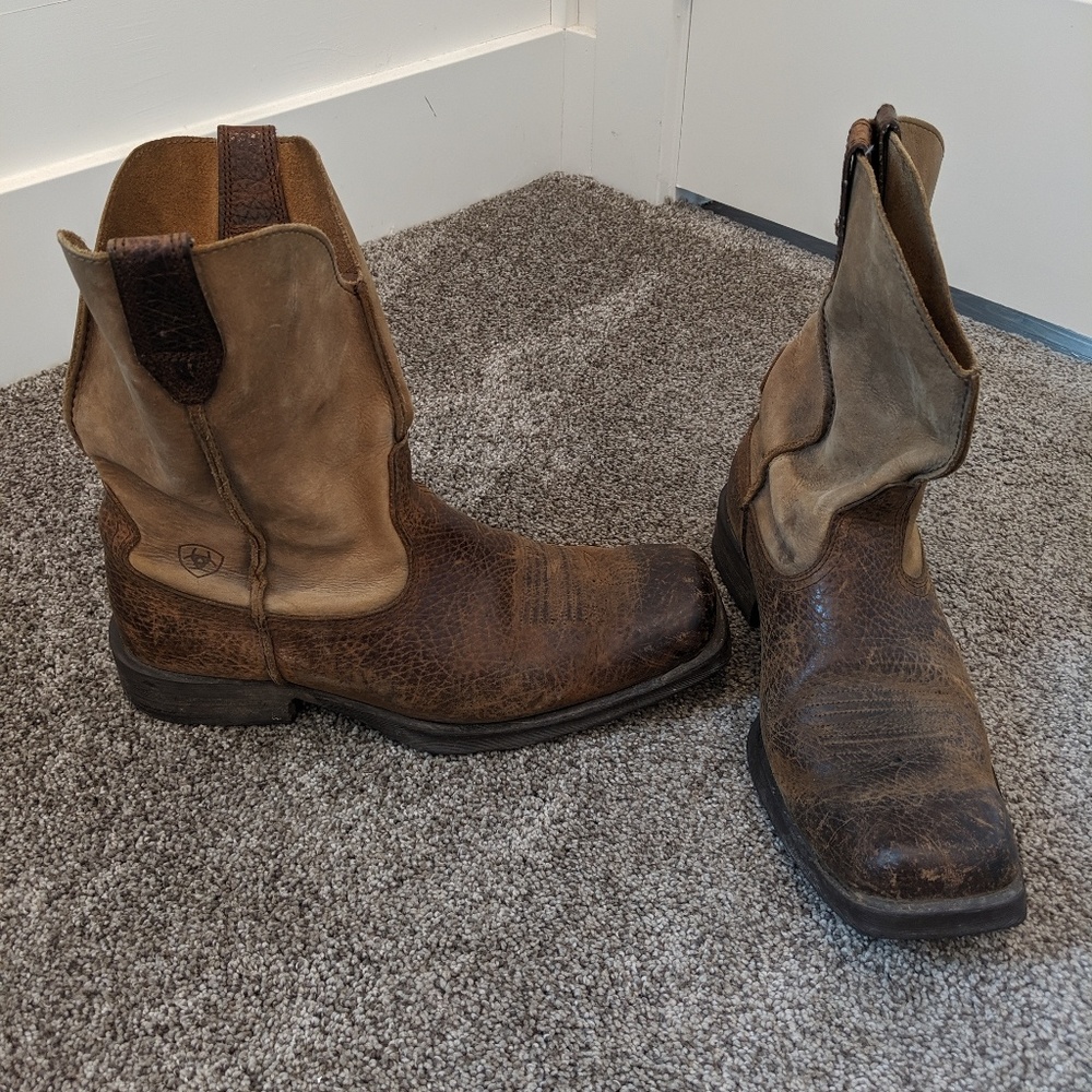 Ariat Rambler boots
